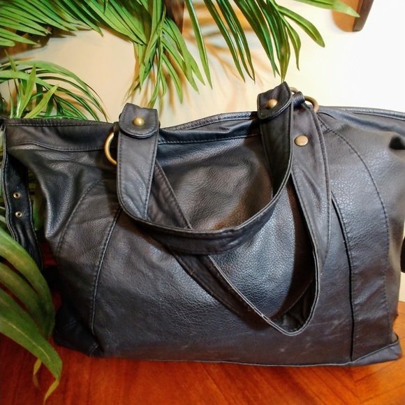 Large Black Poppy Bag - Picture 2 of 4